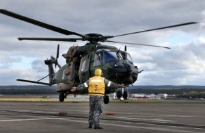 Aviation operations get real on NUSHIP Canberra